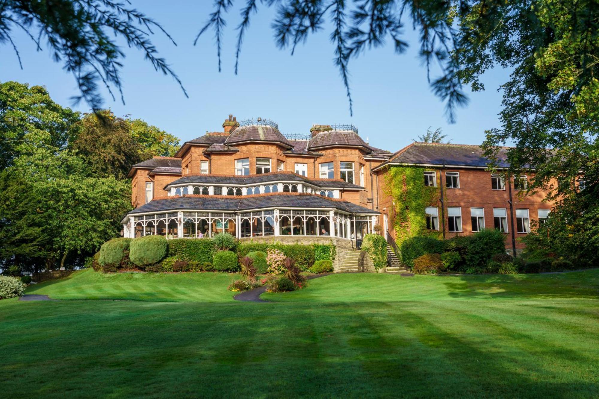 Macdonald Kilhey Court Hotel Wigan Exterior photo