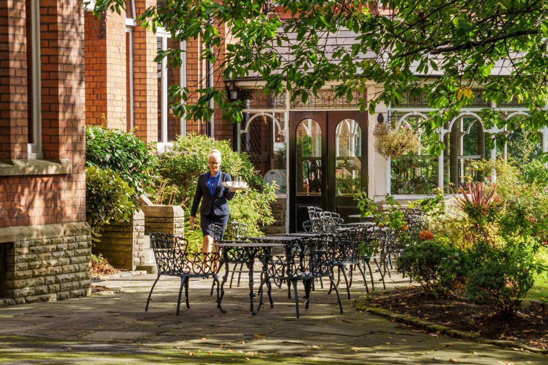 Macdonald Kilhey Court Hotel Wigan Exterior photo