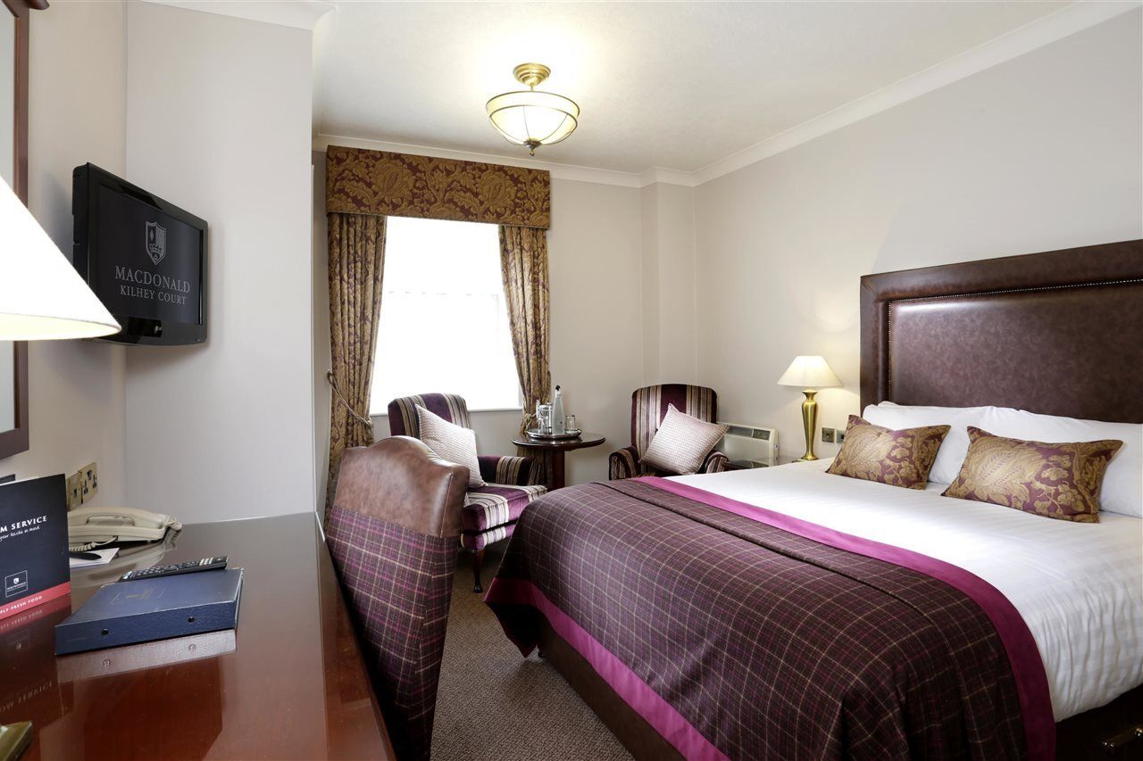 Macdonald Kilhey Court Hotel Wigan Exterior photo
